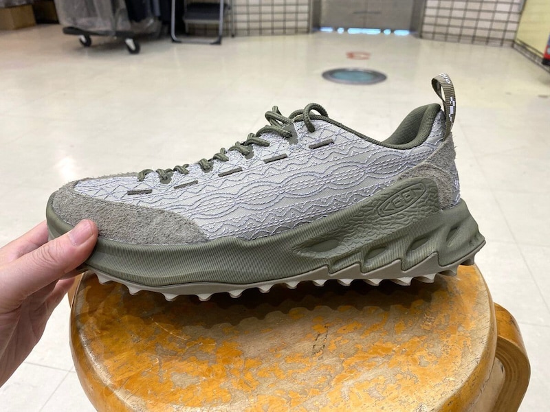 KEEN JASPER ZIONIC "Eighteen East"