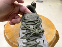 【一目惚れ級のデザイン】KEEN×NY発「18 East」の最強ジャスパーを試し履き。アウトドアも街もイケる傑作