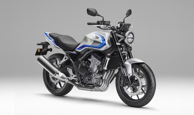ジャパニーズネイキッドスタイルをスマートにモダナイズさせた新型「CB400 SUPER FOUR E-Clutch」