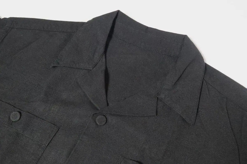 第1位 【ファミマの服が凄い】高見え「綿麻素材シリーズ」がコスパよすぎ!“わざわざ”買いたいコンビニエンスウェア新作をガチレビュー。UVカットの機能キャップやTシャツほか