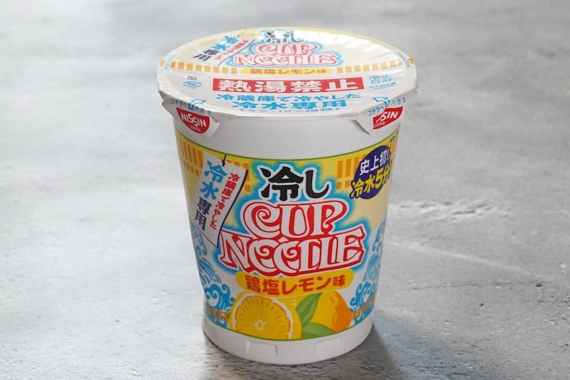 冷しカップヌードル 鶏塩レモン味　￥285（税別）
