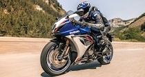 【スズキ最高峰の傑作バイク】新型「GSX-R1000R」は歴代カラーの40周年デザイン！大幅進化した至高のスーパースポーツを乗り物ライターが解説