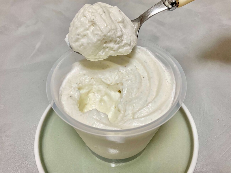 ミルクプリン自体はどこか懐かしい感じで、ミルク感が優しい分、パンチは控えめ