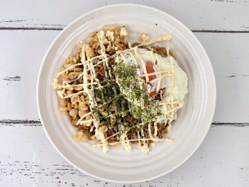福岡県 栗木商店
くりきの焼きそば／目玉焼き＋天かすをトッピング