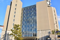 ホテルで『少女と性交』　特別支援学校教諭(33)逮捕　教諭は「(SNSで知り合ったので)16歳未満とは知らなかった」