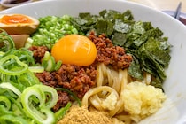 ラーメン店で【まぜ麺】食べた『7人発症』　「サルモネラ属菌」食中毒　5人は医療機関受診