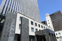 飲酒後『路上で寝てしまった』中学校教諭　生徒406人分の【個人情報紛失】　市教委は「今後も学校職員で探す…」