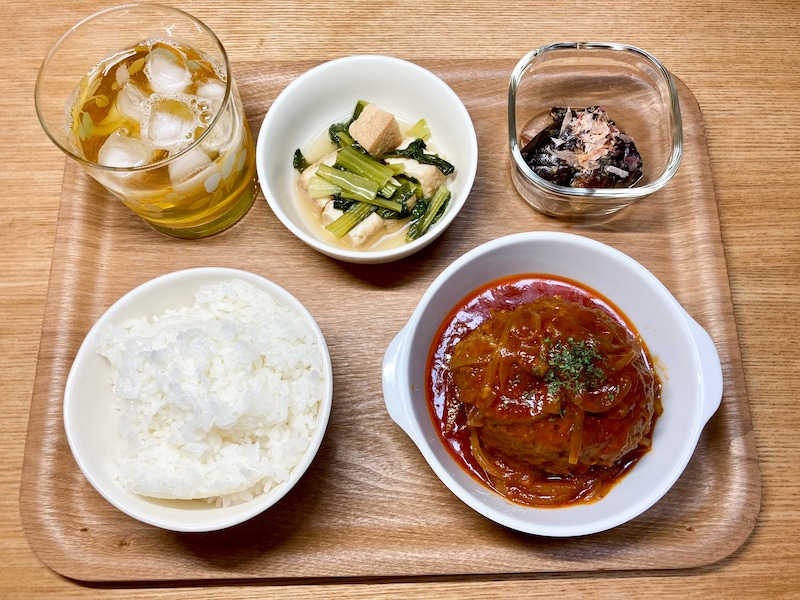 高校の寮で『ハンバーグ』など食べた63人発症 「ウエルシュ菌」集団食中毒 食堂での調理を【自粛中】