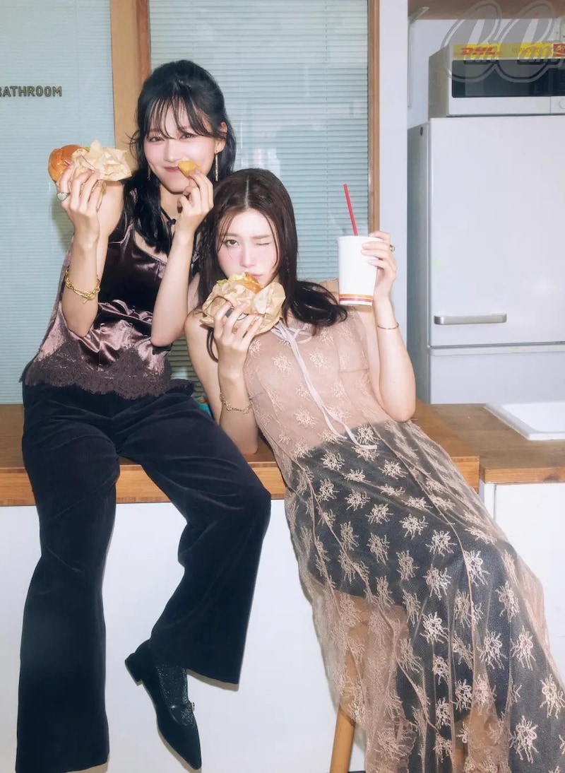 山下美月×生見愛瑠 11/21発売『CanCam』 山下「なんだか久しぶりな感じがしなかった…」