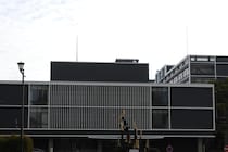 女子生徒に校内・外で『何度もわいせつ行為』　県立高校教諭(39)懲戒免職　教諭は「自覚が足りなかった…」