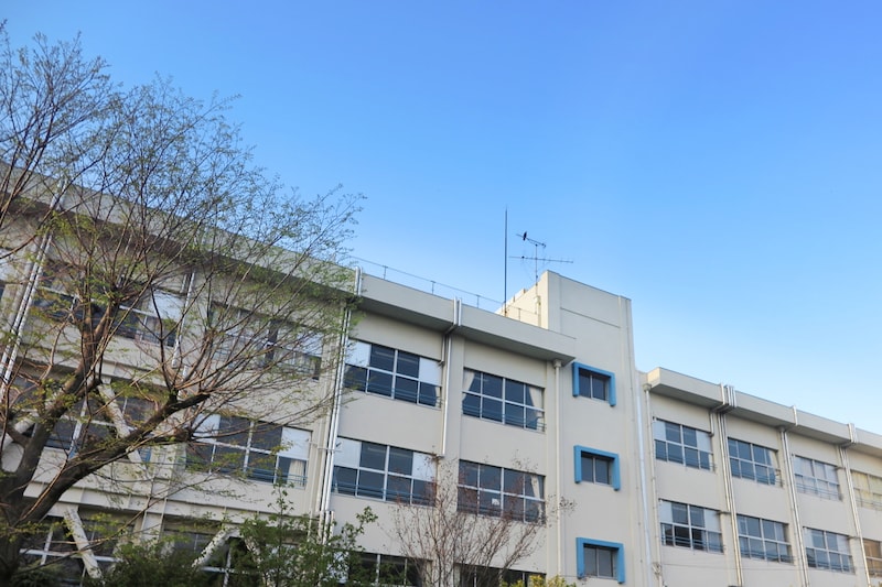 少女に『わいせつ目的』で面会要求 市立中学校教諭(32)逮捕 【金を渡す】約束も…