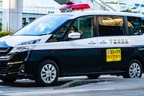 駅のトイレで『複数回・盗撮』　市立小学校職員(21)逮捕　被害者が【逃げた職員】を捕まえる…