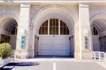 部下に対して『頭をたたく・40分間立たせる・バカか』　国税局職員(40代)減給処分　【被害者は病気に…】