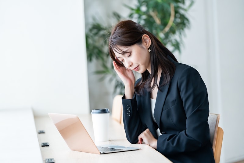 年末年始、そのダルさは“胃”のせいかも?仕事効率が50%ダウンする「胃疲れ」に要注意!