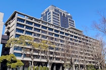 スーパーで『万引き』繰り返した女性教諭、生徒に「殺してやりたい」＆押し倒した男性教諭など…　【3人の教諭】を懲戒処分