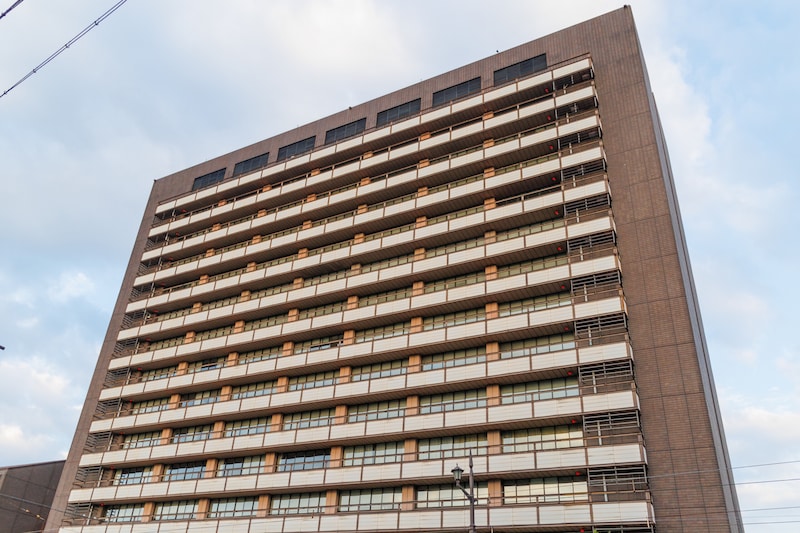 女性職員に『約3時間・わいせつ行為』　市役所職員(48)懲戒免職　男性部下に【金銭要求】や暴行も…