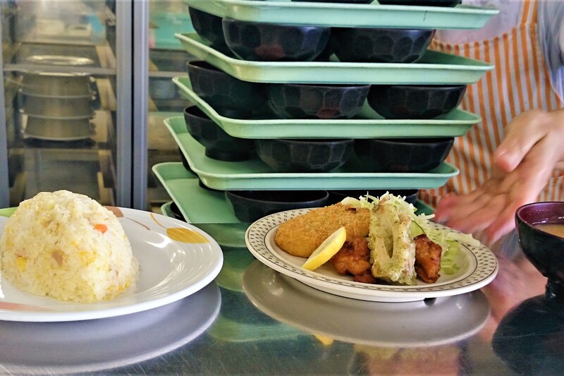 高校生『36人発症』　【ウエルシュ菌】集団食中毒　「高校の食堂」で食事をしたら…