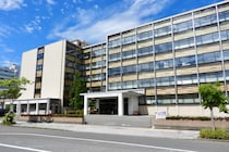 女子生徒に『2時間性的暴行』した男性教諭(26)　【4時間半飲酒後】運転した女性職員(19)など…　「3人の教職員」懲戒免職処分