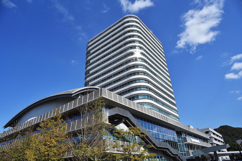 勤務校から『トランペット7本』盗んで売る 小学校教諭(57)逮捕 【楽器窃盗・常習犯】の可能性…