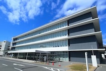 『女子トイレの個室』のぞき　市役所職員(20代)停職処分　現場で【女性と鉢合わせに…】