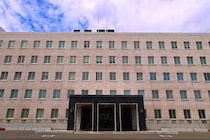 スポーツジムで『何度も窃盗』　埼玉県職員(23)停職処分　職員は「金が欲しかった…」