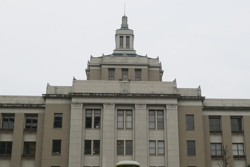 女子生徒に『セクハラ・200通以上LINE・自家用車に乗せる』など…　【高校教諭2人】停職処分　「被害生徒は計7人」