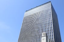 公園で『何度も下半身露出』＆【露出画像投稿】　中学校教諭(32)停職処分　教諭は「承認欲求が満たされた」