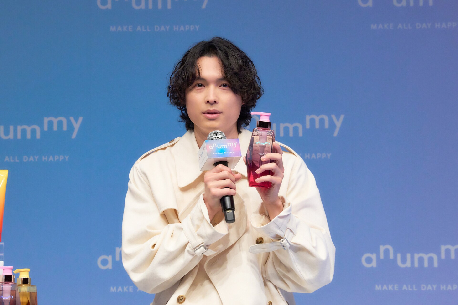 松村北斗(SixTONES)登場！ 「anummy（アニュミー）」発表会 松村
