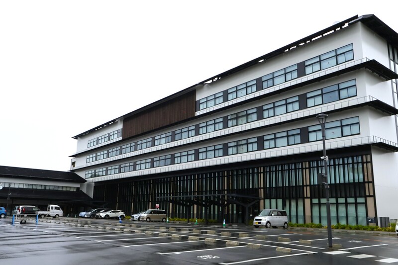 勤務時間中・15回『公用車でパチンコ』へ 市役所職員(28)停職処分 情報を改ざん【隠ぺい工作】も…