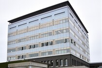 住民の『個人情報』知人に教える　市役所・女性職員(48)懲戒免職　職員は「依頼を受けたので…」