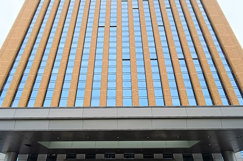 少女に『わいせつ行為・その様子を撮影』　17年間【無免許運転】　男性教諭と校長「懲戒処分」