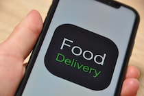 【ケータリング料理】食べた『40人発症・6人受診』　「ウエルシュ菌」集団食中毒　店を【7日間営業停止処分】