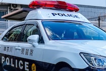 【女性従業員の尻】を『ろうそくであぶる』など…　サロン経営者(32)逮捕　被害女性は「全治2か月以上の重傷」
