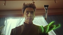 柳楽優弥、銀髪の”ジレット星人”に変身　ヒリツキから人類を守る新CMで「友人を全員ジレットユーザーにしたい」