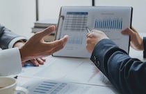 戦略を描くだけでは企業は変わらない　「伴走型支援」が問われる理由