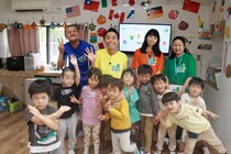 TOEICの日に向けたプログラム「RESTART with TOEIC Tests」都内の保育園で英語の先生体験を実施