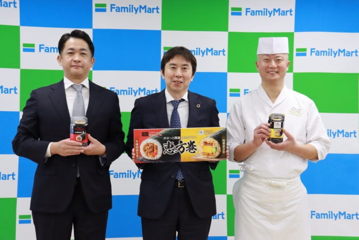 銀座おのでらと焼肉トラジ監修商品も登場!ファミリーマートの2026年恵方巻・スイーツ全11品が予約受付中