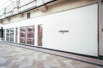 「atmos pink」大阪・梅田エストに女性のためのスニーカー＆カルチャーの発信拠点となる新店舗が誕生！