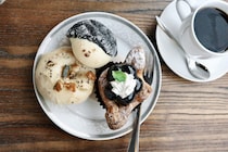 【仙台パン屋】七北田公園すぐ！青い外観が目印のパン屋さん『A demain アドゥマン』〜泉区泉中央〜