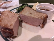 【仙台・ポークステーキ】ガッツリお肉でステーキ飲み！～マロリーポークステーキ～仙台駅東口/ヨドバシカメラ6階
