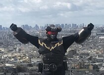 トップ常連ニュース、話題性でヒット！大東賢監督作品アクション映画「～運送ドラゴン～パワード人間バトルクーリエ」