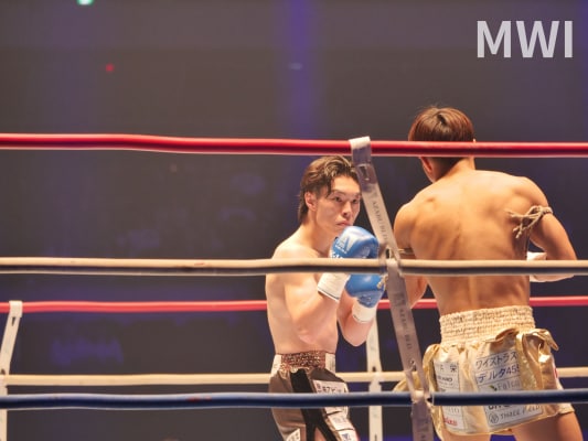 【3度目の正直】石井一成、宿願のK-1王座奪取！に石井和義館長は・・