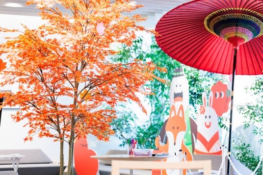 NHN日本法人グループ、ファミリーデーイベントを開催！ 従業員のご家族やパートナーが職場を訪問 今年のコンセプトは「もみじがり」
