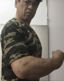 アームレスリング元日本王者・大東賢、世界アクション映画界に革命 「殴れば倒れる説得力」追求した「パワー系アクション」の創始と確立！