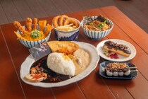 ニジゲンノモリ『ゴジラ迎撃作戦』5周年記念 コラボフードが大規模リニューアル ボリュームも見た目も“大迫力の怪獣飯”を食べつくせ！ 2025年12月20日（土）より提供開始