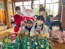 ダイナム、全国の子ども食堂等96施設、約7,000人へクリスマスプレゼントを訪問寄贈