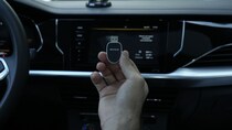 【GetPairr Mini】挿すだけでワイヤレス化。CarPlay／Android Auto対応の小型アダプターで配線スッキリ＆自動再接続でナビ・通話・音楽がスムーズに操作できる、スマホは出さずに