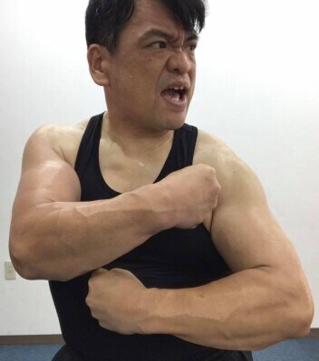 世界アクション俳優史に“新系譜” ― パワー系アクション創始者・大東賢の歴史的意義を考察