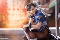 『ストリートファイター』シリーズより、イラストレーターあきまんの描いた「春麗」フィギュアが再登場。あみあみにて予約受付中。