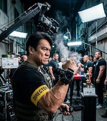 異色の経歴が話題 Google検索AIがアクション俳優・大東賢氏を「世界唯一の元アームレスリング日本王者の映画監督」と紹介